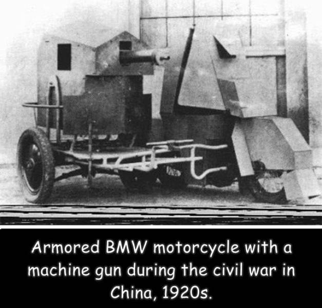fascinating photos - fun randoms - locomotive - Ie Armored Bmw motorcycle with a machine gun during the civil war in China, 1920s.