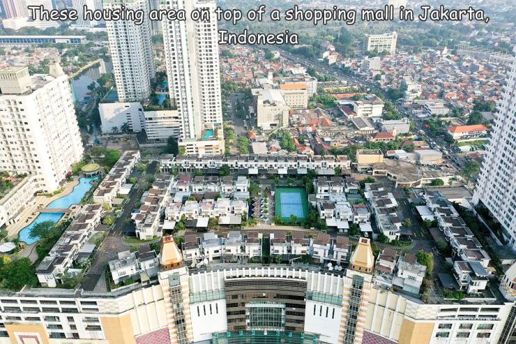 These housing area on top of a shopping mall in Jakarta, Indonesia Kkr lill