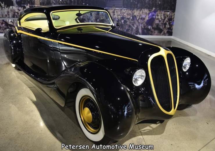 fun killer pics - vintage car - 0 0 Petersen Automotive Museum