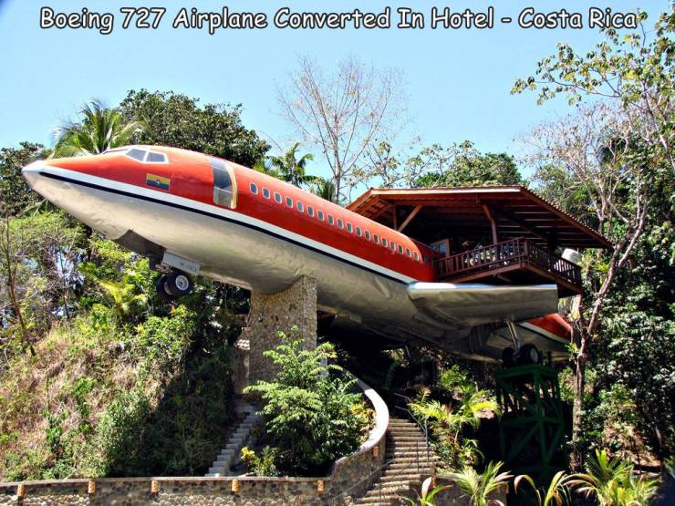 fun randoms - unusual houses - Boeing 727 Airplane Converted In Hotel Costa Rica