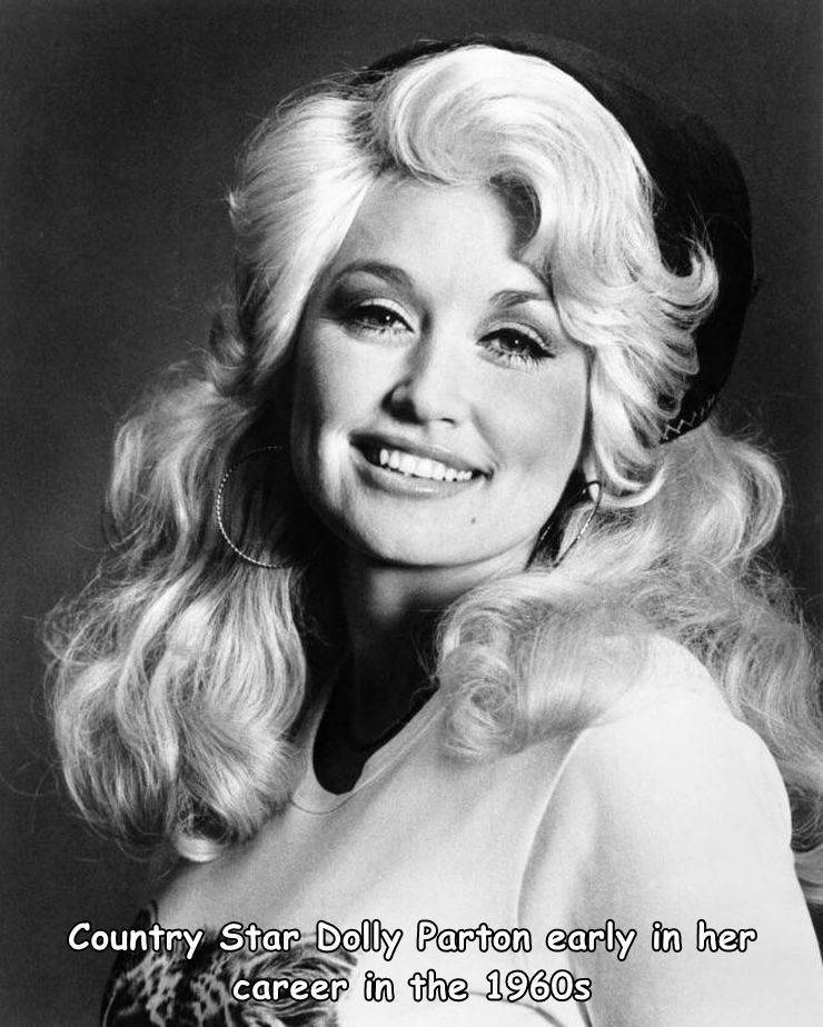 dolly parton - Country Star Dolly Parton early in her 3 career in the 1960s