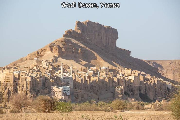 fun randoms - badlands - Wadi Dawan, Yemen