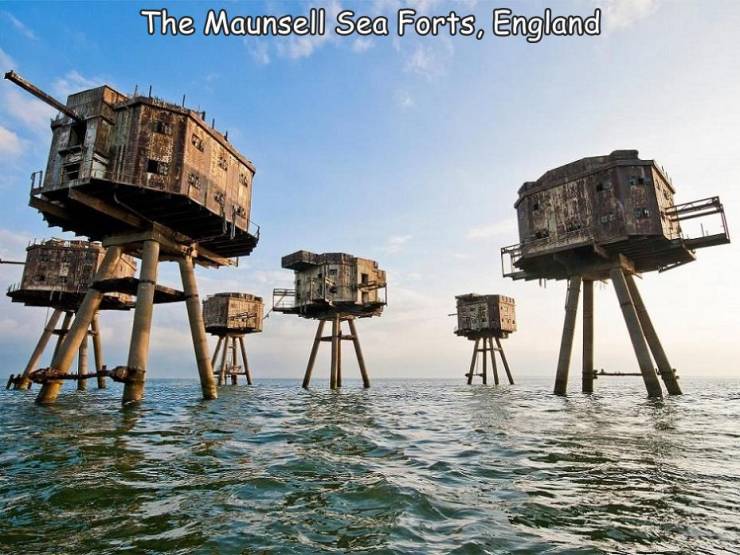funny photos - cool picsmaunsell sea forts - The Maunsell Sea Forts, England