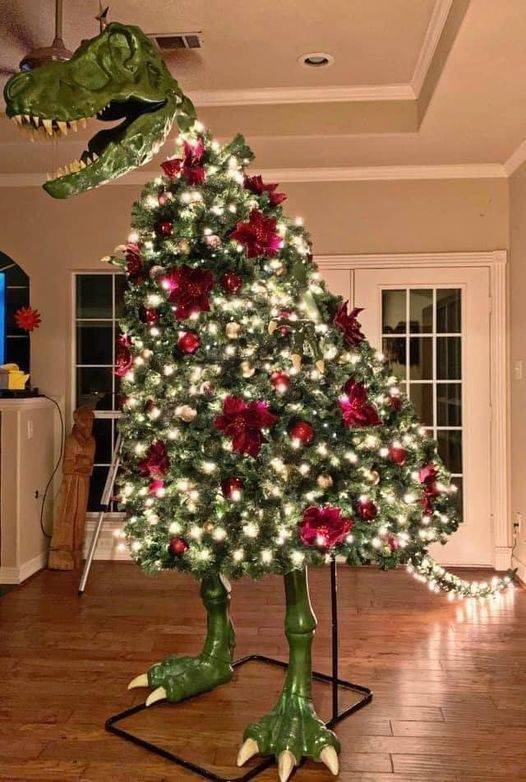 funny photos - cool picsdinosaur christmas tree