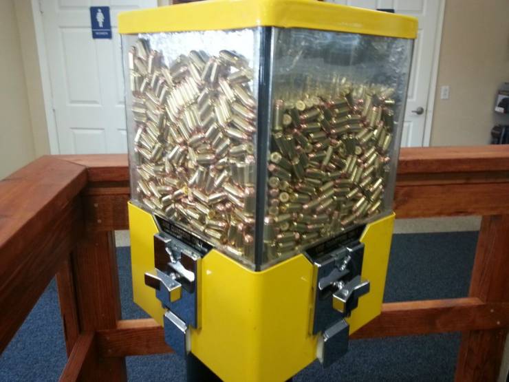 random pics - ammo vending machine