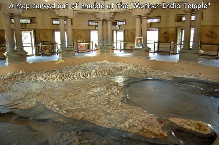 fun randoms - bharat mata temple varanasi - A map carved out of marble at the "Mother India Temple"