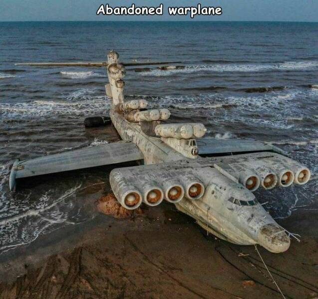 daily dose of randoms -  abandoned ekranoplan - Abandoned warplane 0000 0000 ooo