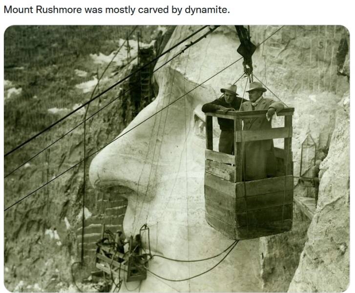 cool random pics - mount rushmore waist - Mount Rushmore was mostly carved by dynamite.