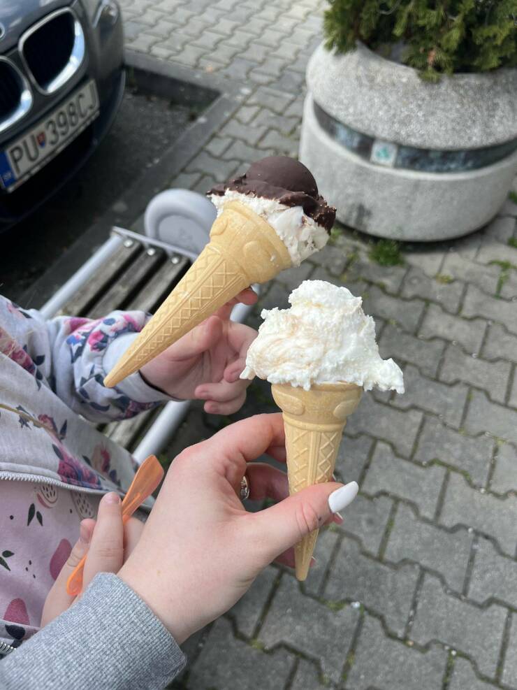 monday morning randomness - ice cream cone - Pu 398C
