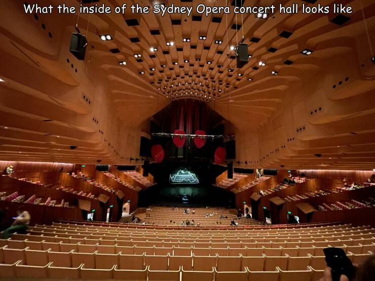 cool random pics - sydney opera house - What the inside of the Sydney Opera concert hall looks Vallade
