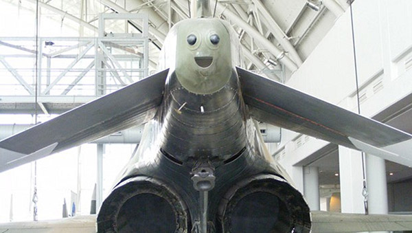 18 Photos Of Inanimate Objects That Appear To Be Very Happy!