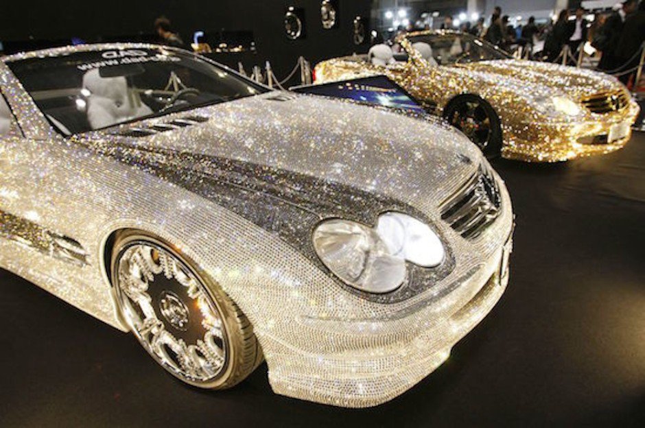 20 Things Only The Extremely Rich Can Afford