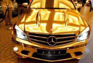 20 Things Only The Extremely Rich Can Afford