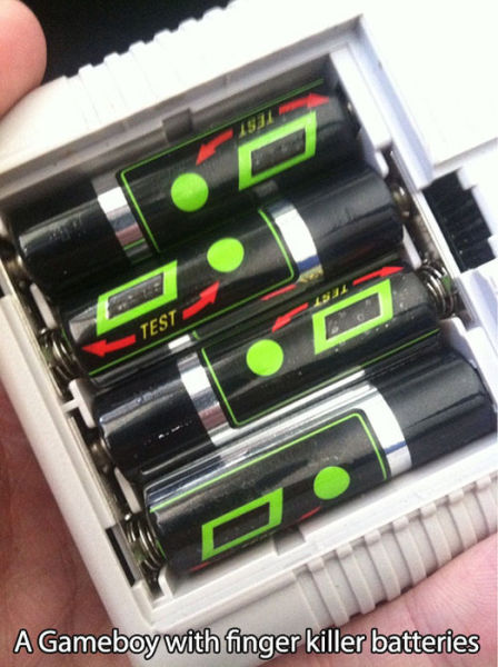 energizer battery test - Test A Gameboy with finger killer batteries