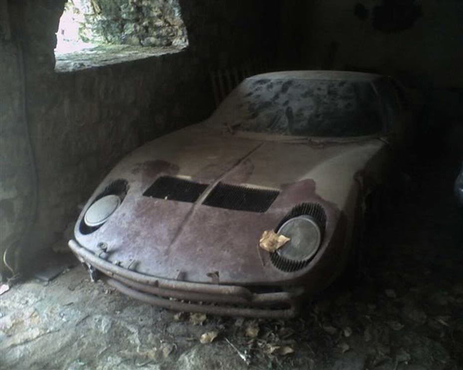 Abandoned Exotics From Dubai