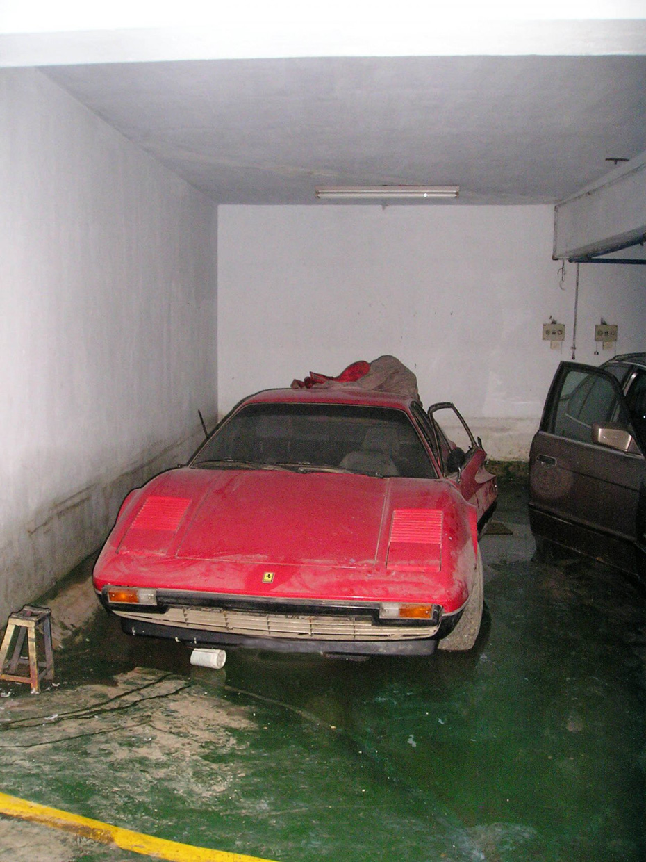 Abandoned Exotics From Dubai