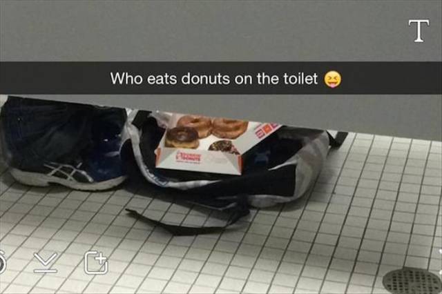 dunkin donuts in bathroom - Who eats donuts on the toilet Ve