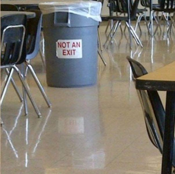 20 Funny Pics Of People Stating The Obvious