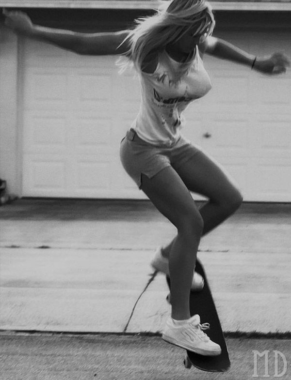 skate girl hot