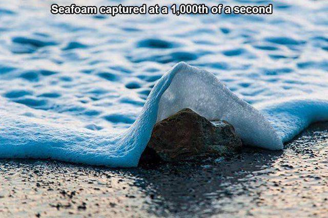 random pic not photoshopped - Seafoam captured at a 1,000th of a second