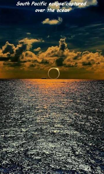 random pic want to go somewhere to relax - South Pacific eclipse captured over the ocean