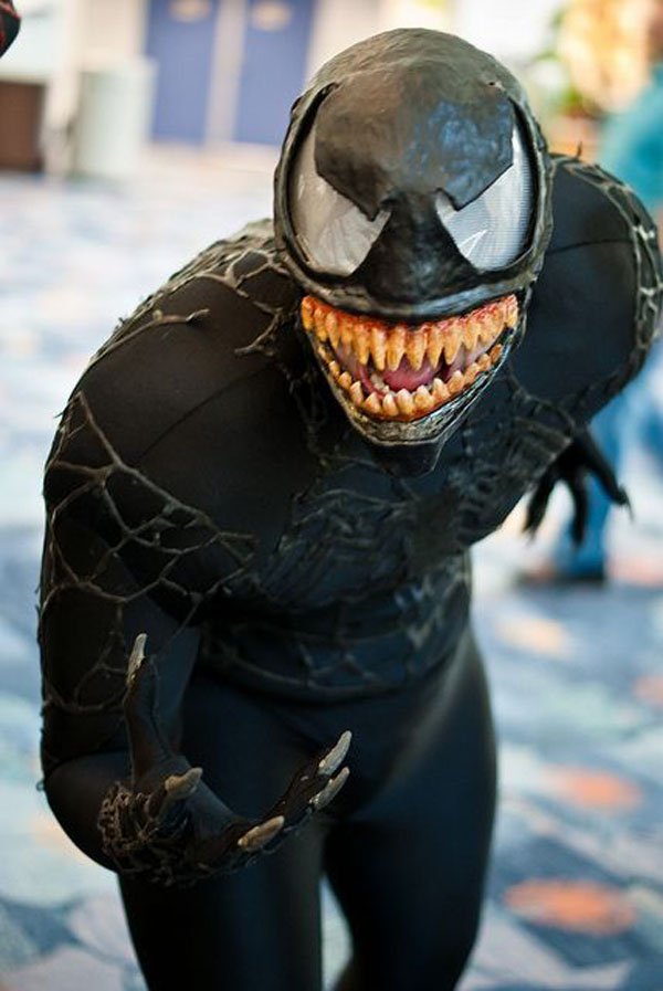 venom cosplay