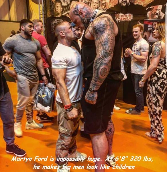 cool martyn ford - Blosive Pro Martyn Ford is impossibly huge. A C6'8" 320 lbs, he makes big men look children