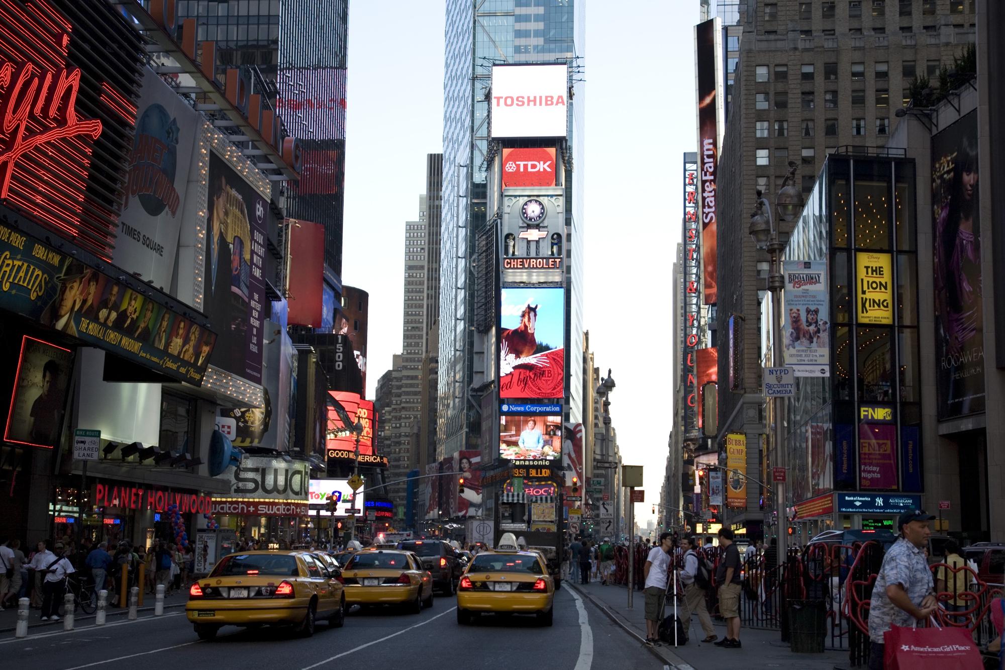 New york is a city that. Нью-Йорк. Таймс сквер. Нью-Йорк (New York City). Нью Йорк Дельмонико Нью-Йорк.