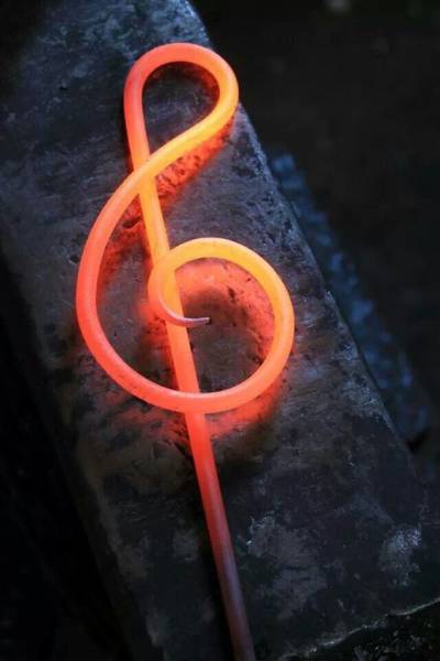 Red hot glowing treble