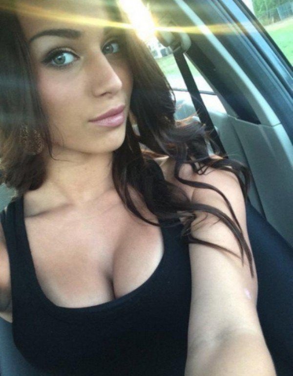 beauty girl brunette selfie