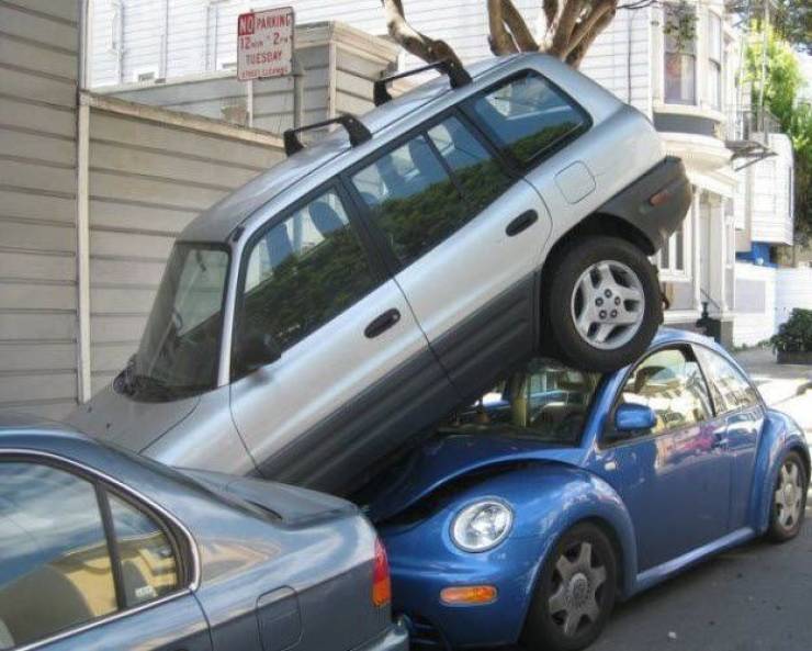 cool random pics - parallel parking fails