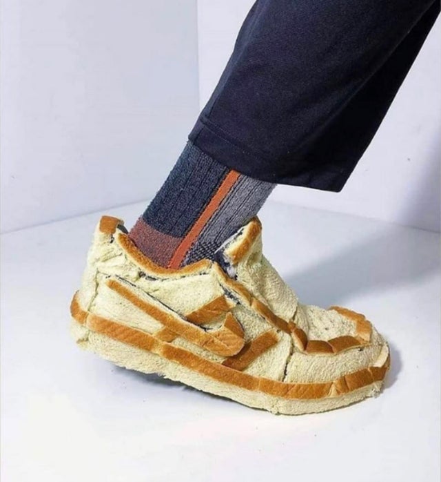 bread shoe