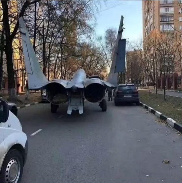 funny pictures -  russian jet street