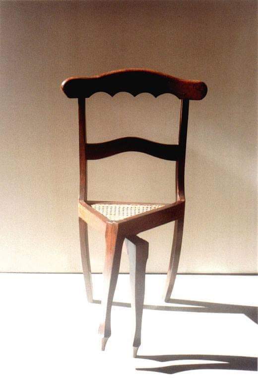 chair crossing legs