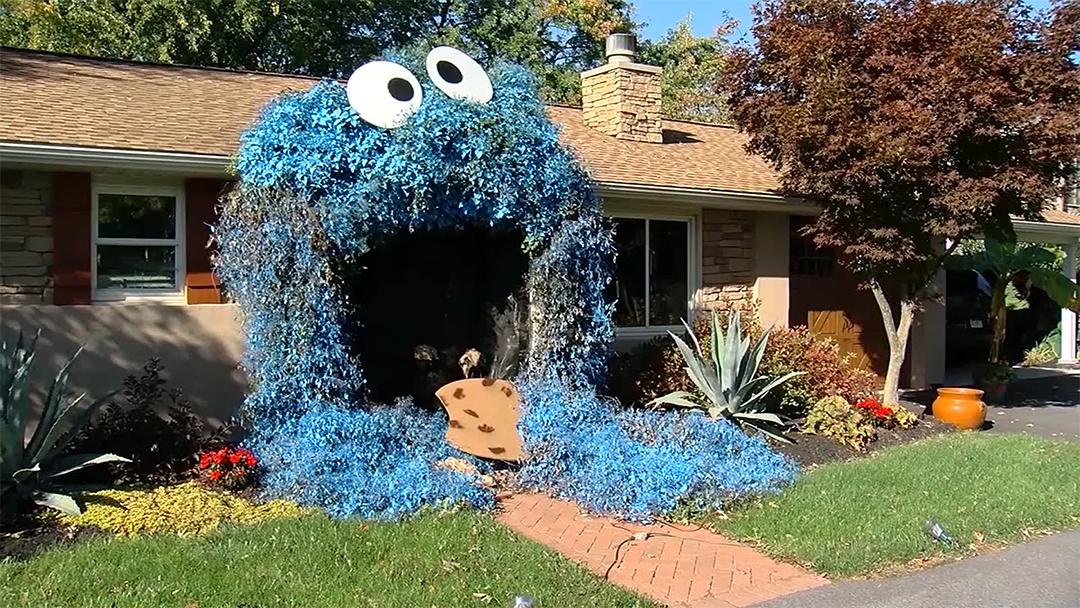 cookie monster halloween house