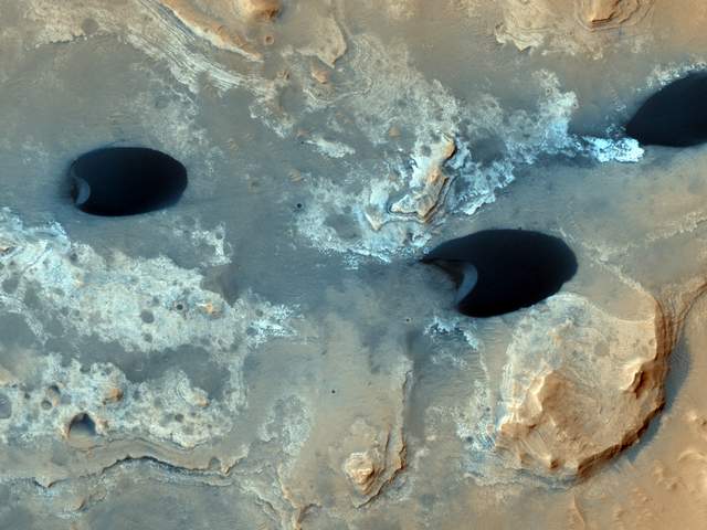 HiRISE - Mars Photography