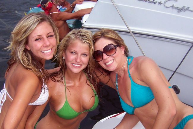 Group of amateur girlfriends
