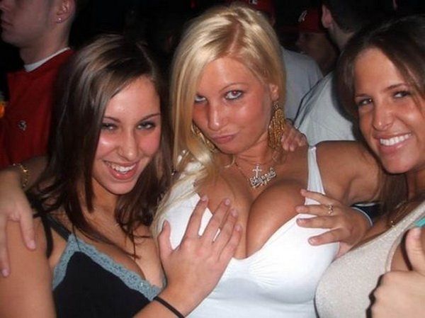 Amateur Awesomeness College Girls Next Door