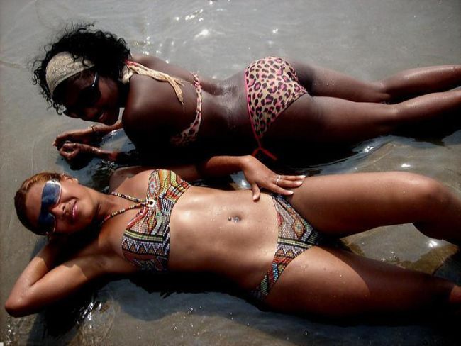 Amateur Awesomeness:  Bikini Girls And Lingerie Girlfriends
