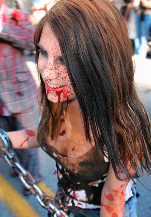 Blood And Tits: Zombie Lesbian Experimentation