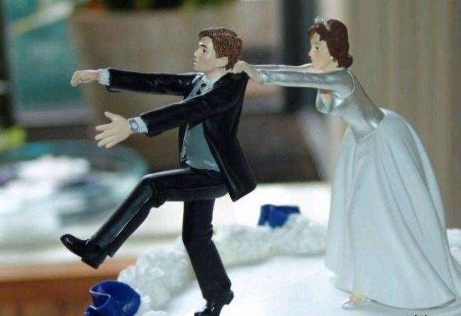 Divorce Cakes