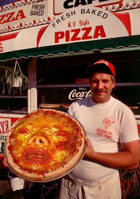 pizzas funny - Fresh Cal Baked Sresh Bakar N.Y. Style Pizza cy Coca'li Wilson Ent 1993 Tour