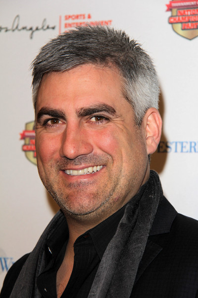 Season 5Known as the oldest winner of "American Idol", Taylor Hicks was 29 years young when he won the crown in 2006. His fans were known as the "Soul Patrol" and Hicks was one of the few professional musicians to win the crown. After releasing his first CD, "Taylor Hicks", he was rewarded with a platinum record for over one million units sold. He has released three CD's since.In 2008 he performed on Broadway and the national tour of  "Grease" playing Teen Angel. In 2012, Hicks opened Saw's Juke Joint, a barbecue and live music bar. In June 2012, Taylor Hicks began his residency at Bally's Las Vegas and in  2013, he moved to Paris Las Vegas. He was the first "Idol" winner in history to secure a long term residency in Las Vegas.