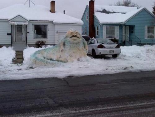 21 People Who Took Their Snowman To the Next Level