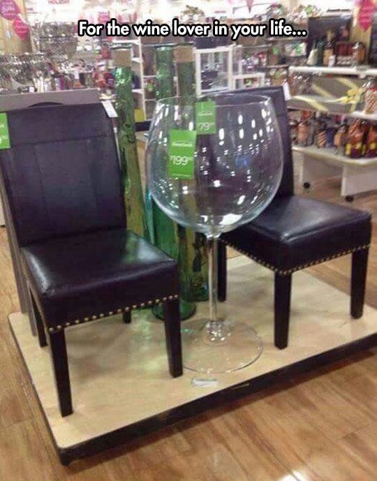 big size wine glass - for the wine lover in your life...