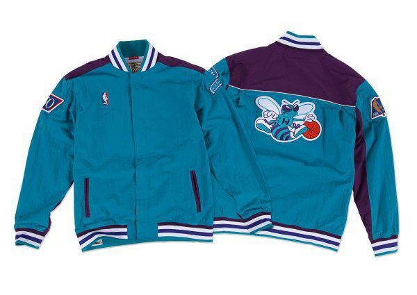 Charlotte Hornets Warm Up – $150
Now that the Hornets are back, you can revisit the awesome logo and colors featured on thousands of Starter Jackets.
