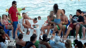 23 Hilarious Spring Break Moments That Didn’t Go As Planned