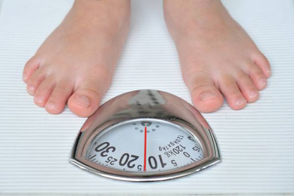 Lack of sleep can cause weight gain of 2 pounds in under a week.