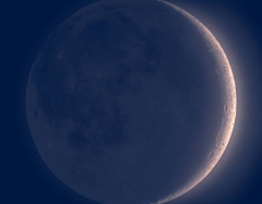 Research shows that you’ll sleep better during a new moon and worse during a full moon, although the reasons are unclear.