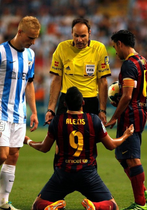funny sports Referee Wrth Fifa With Alexis un unicer
